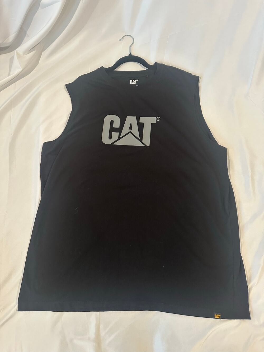 Title: CAT Caterpillar Men's Sleeveless Shirt Tank Top Black Size XXL NWOT